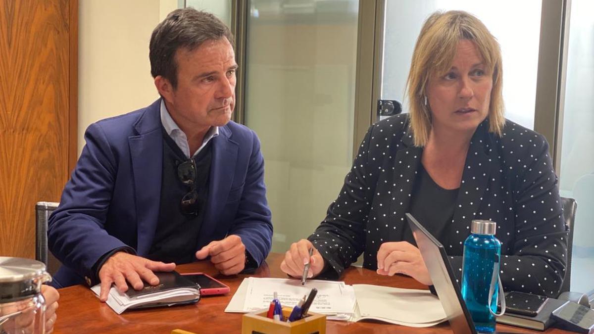 Reunión de Montesinos con la secretaria autonómica.