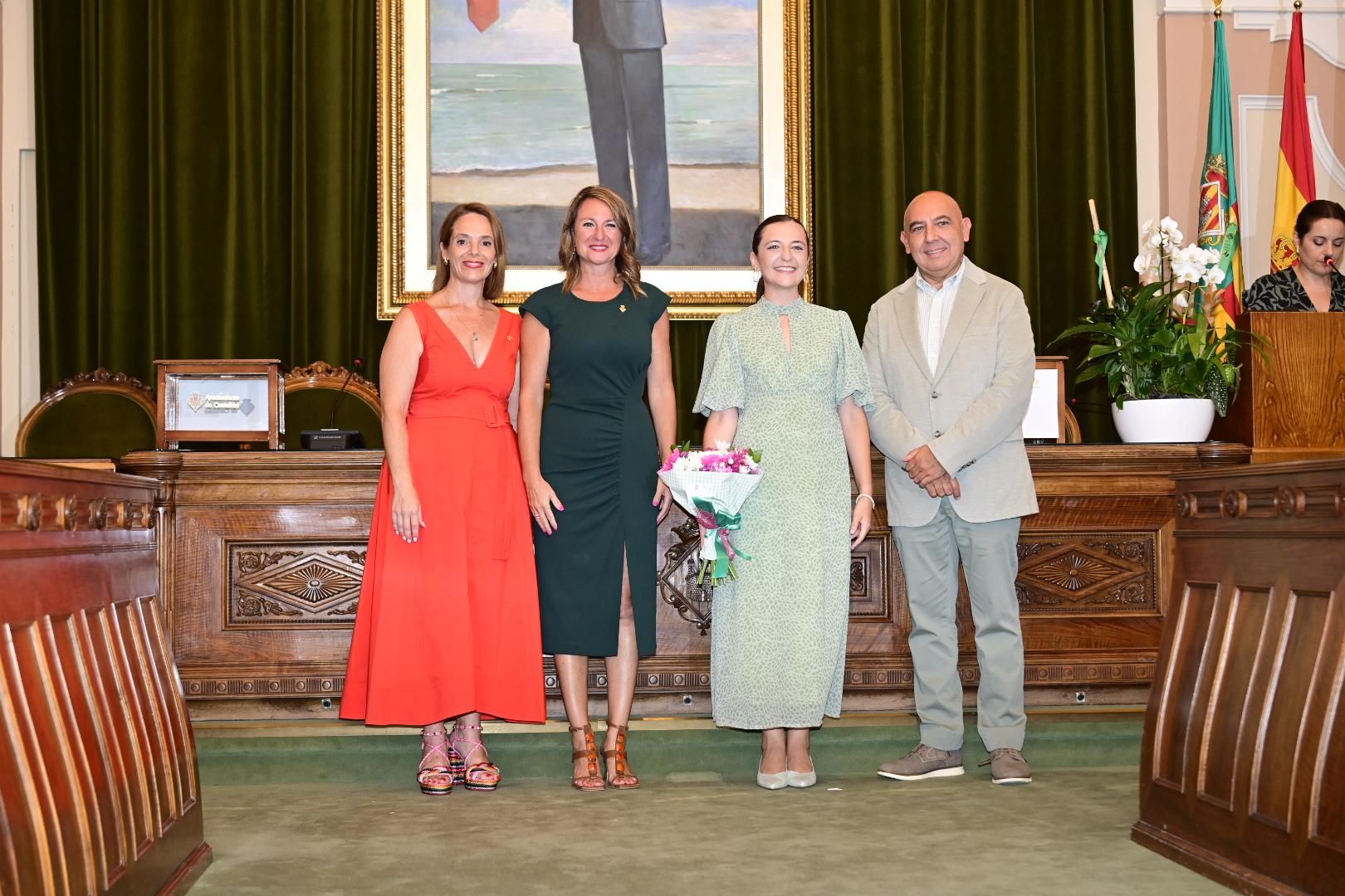 Galería de fotos: Clara Sanz Sobrino y Ana Colón Sastriques, reina y reina infantil de las fiestas de Castelló 2026