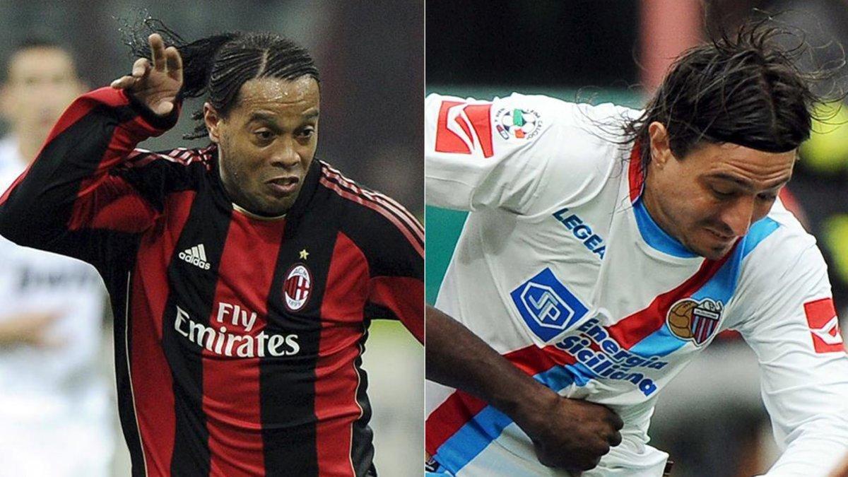 Ronaldinho (Milan) y Pablo Ávarez (Catania) durante sus etapas en la Serie A
