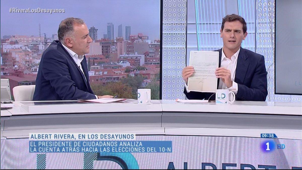 Xavier Fortes y Albert Rivera en 'Los desayunos de TVE'