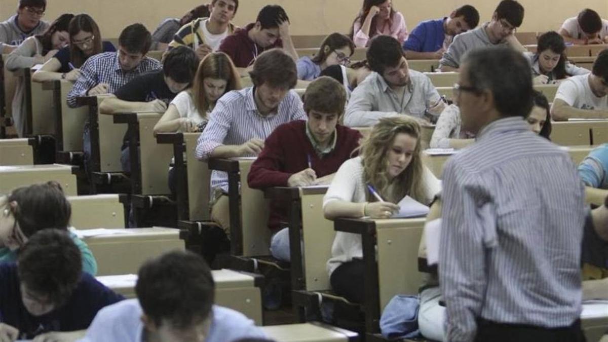 5.106 estudiantes extremeños se enfrentan a la selectividad, que contará con un protocolo de seguridad