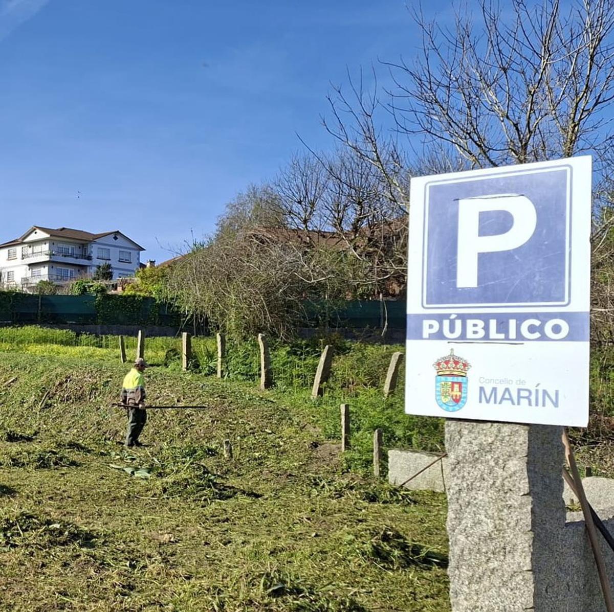 Parcela que se acondiciona en Aguete.