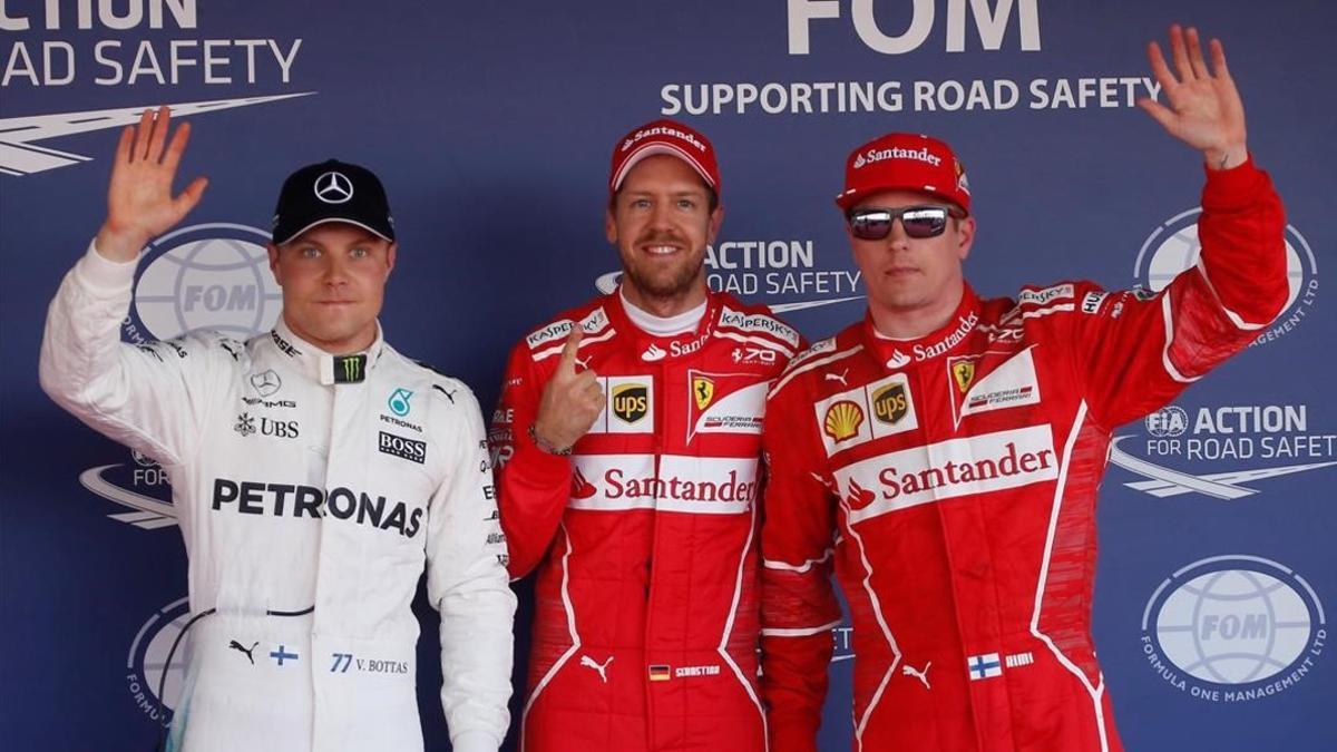 Bottas (3º), Vettel (1º) y Raikkonen (2º), celebran las primeras posiciones en la parrilla del GP de Rusia.