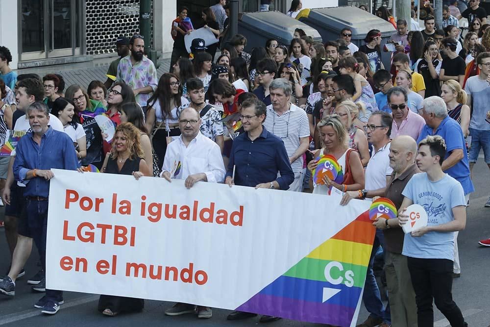 La marcha arco iris toma Córdoba