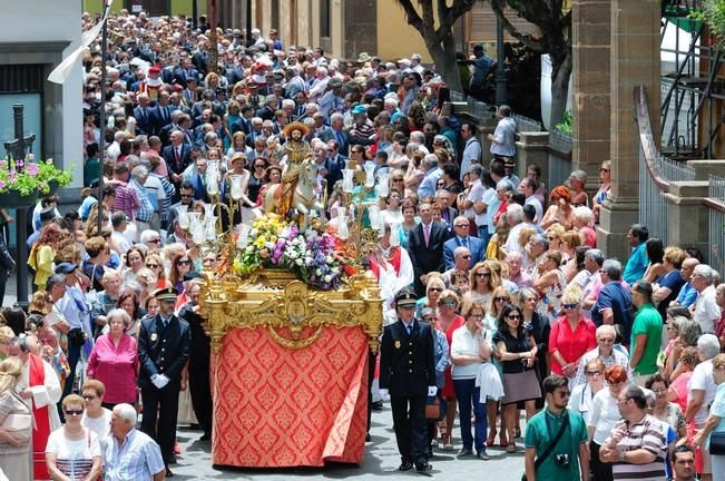 Procesion por el dia grande de Santiago de Galdar