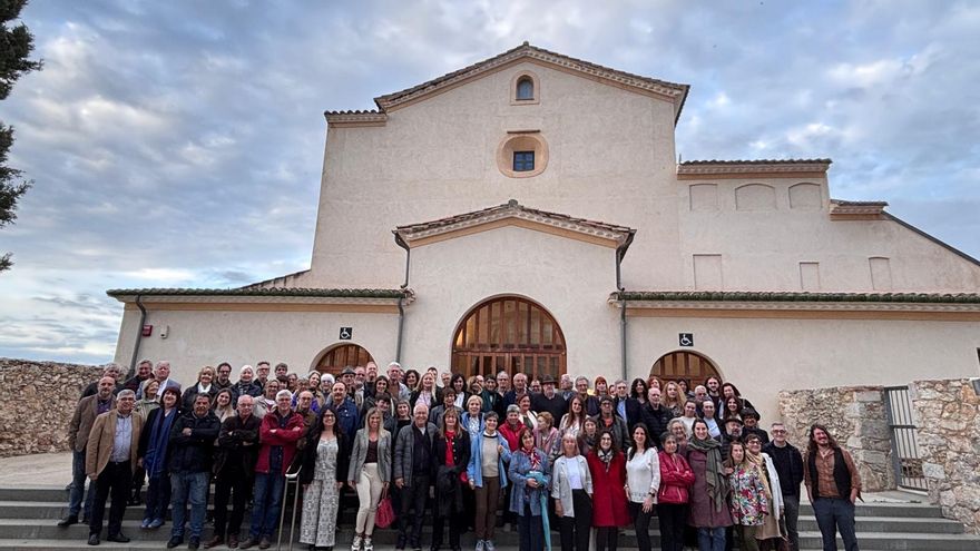 Més d&#039;un centenar d&#039;escriptors i editors convidats a la 13a Revetlla de Sant Jordi a Figueres