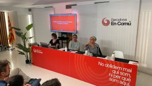 Ada Colau, con la dirección y las bases de Barcelona en Comú, este sábado