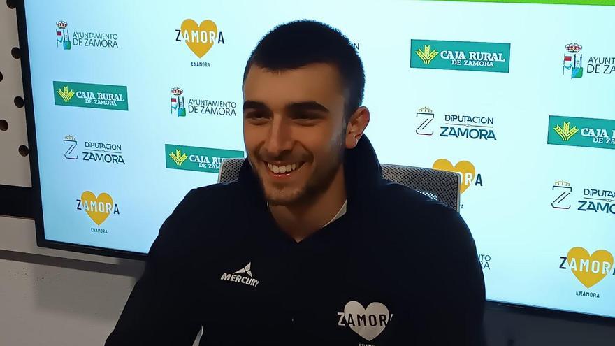 Víctor Doval, jugador del Balonmano Zamora