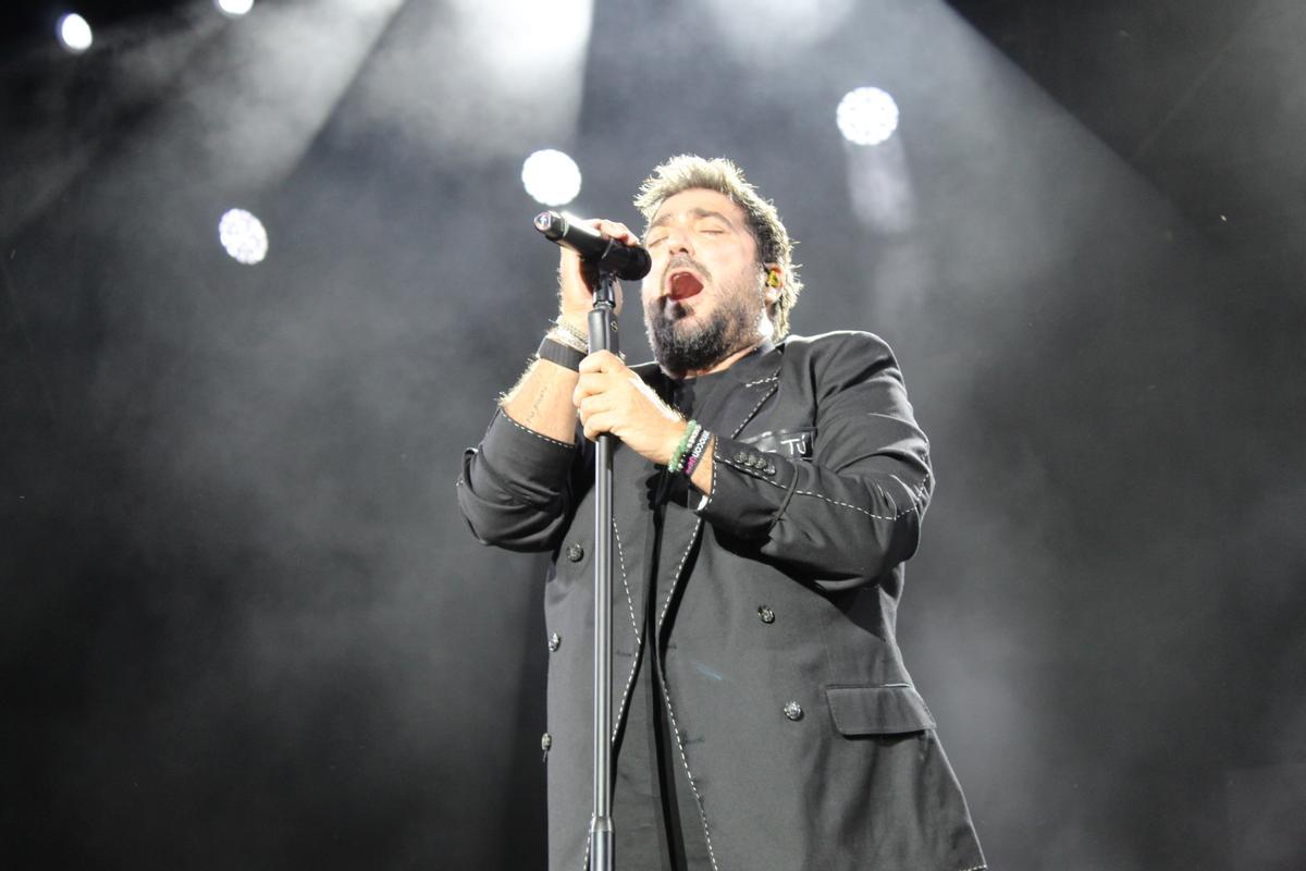 Fotogalería | Las imágenes del concierto de Antonio Orozco en Badajoz