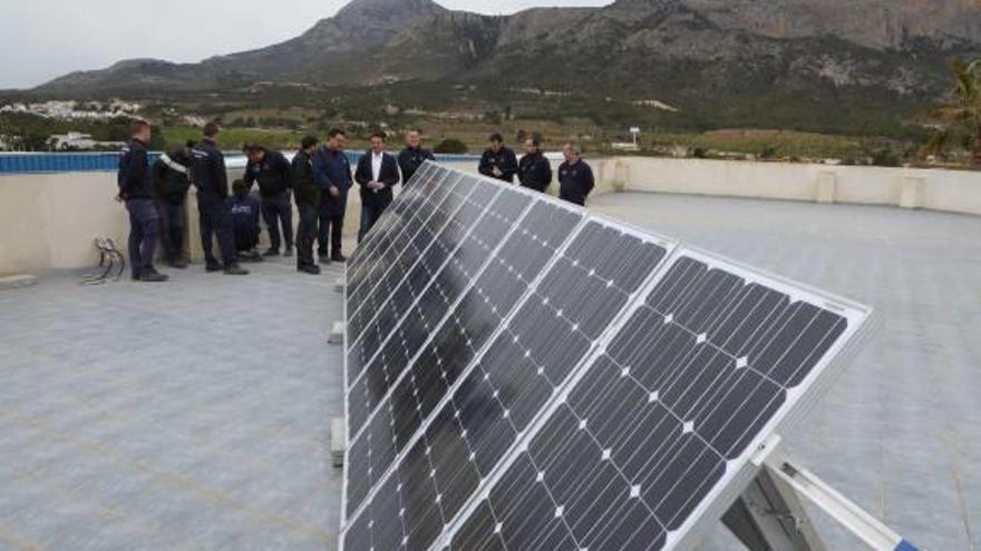 La Nucía apuesta por la formación en energía fotovoltaica para desempleados