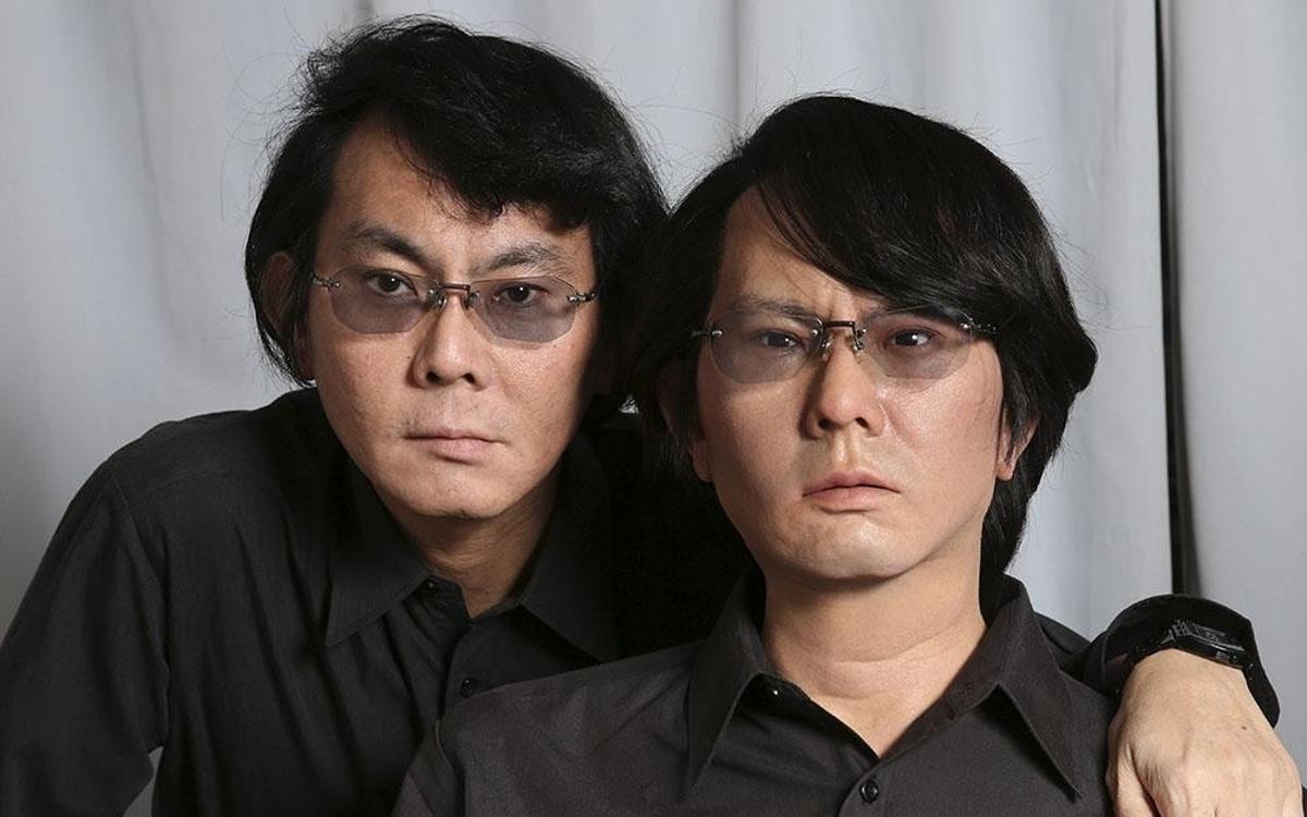 Hiroshi Ishiguro, con su gemelo robótico