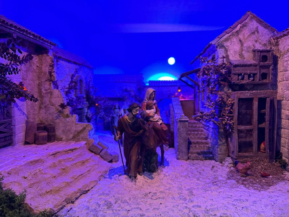 Los primeros premios del concurso de belenes de Cajasur 2024, en imágenes