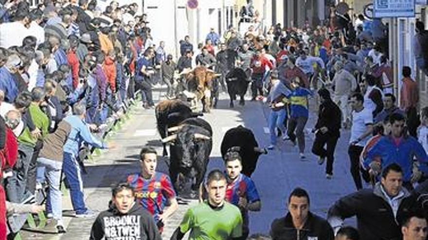 Un herido leve, ayer, en los toros de Xilxes