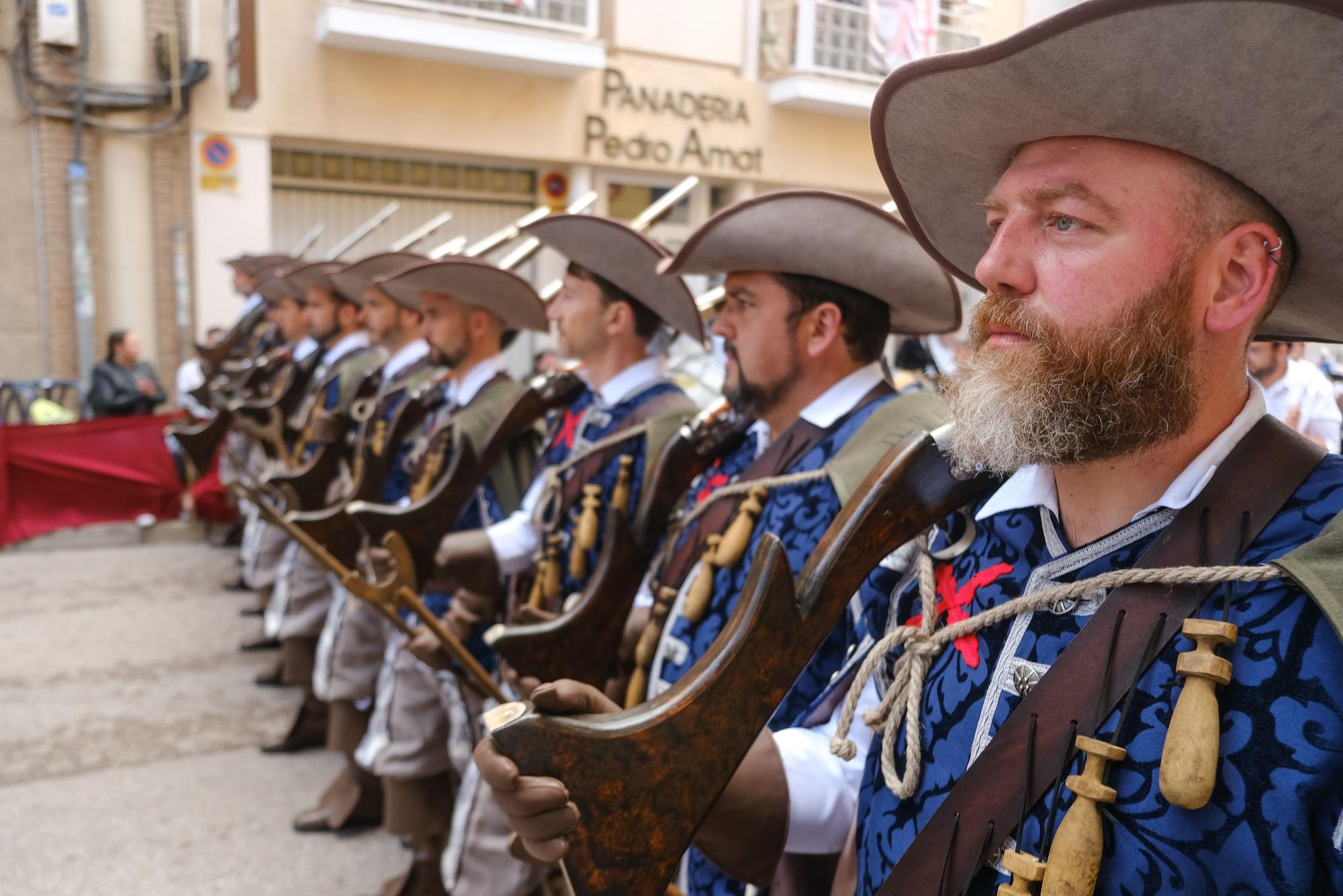 Así ha sido la Entrada Cristiana de las fiestas de Petrer