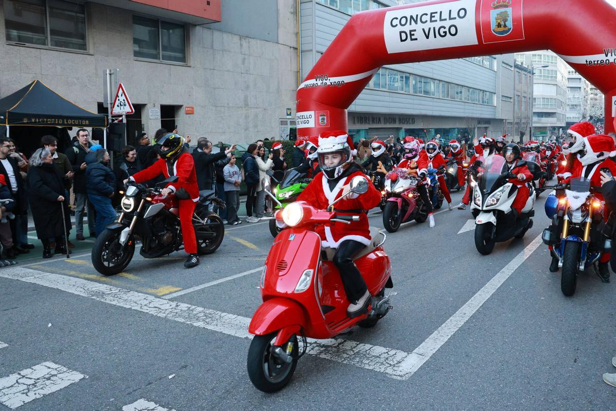 Miles de papanoeles invaden Vigo