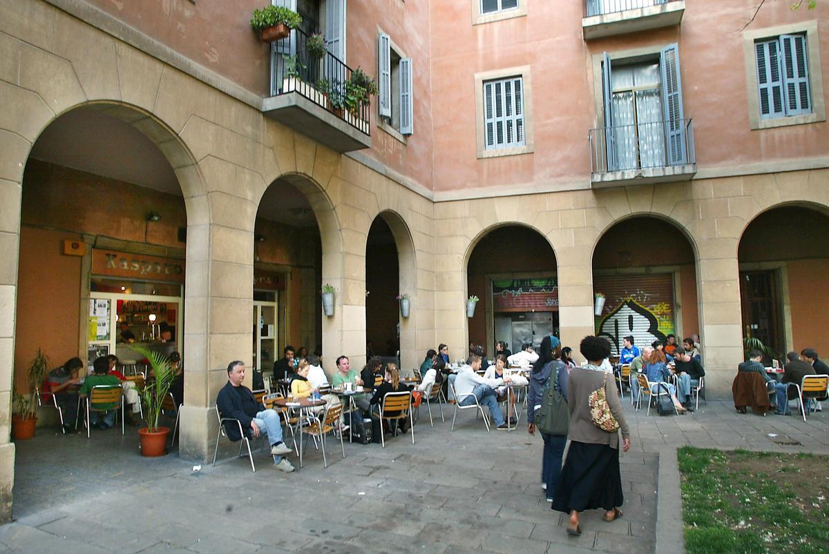Rincón del Kasparo en la plaza Vicenç Martorell.