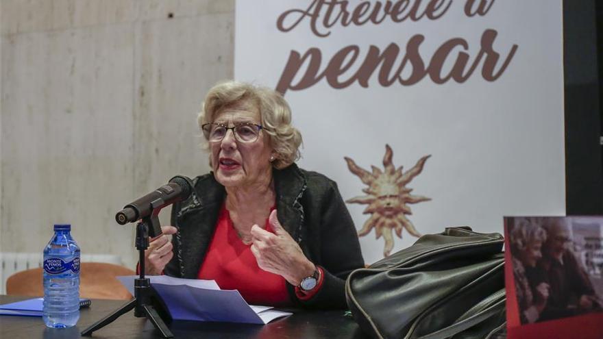 Manuela Carmena: «Hay muchas maneras de hacer política y la mía ahora es la cívica»