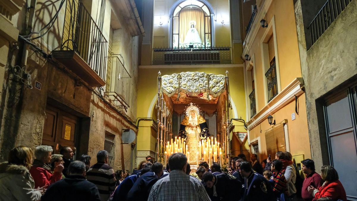 La Semana Santa en Aspe se vive con gran devoción.