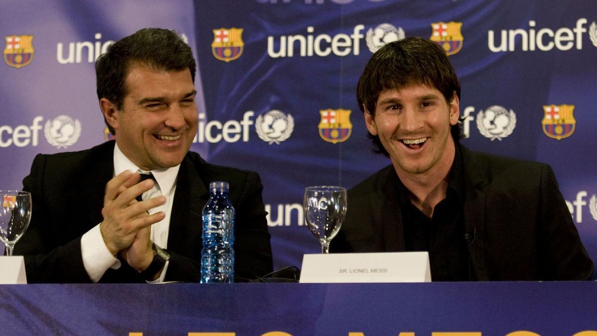 Barcelona 11/3/2010 Laporta y Messi Foto: Javier Ferrandiz