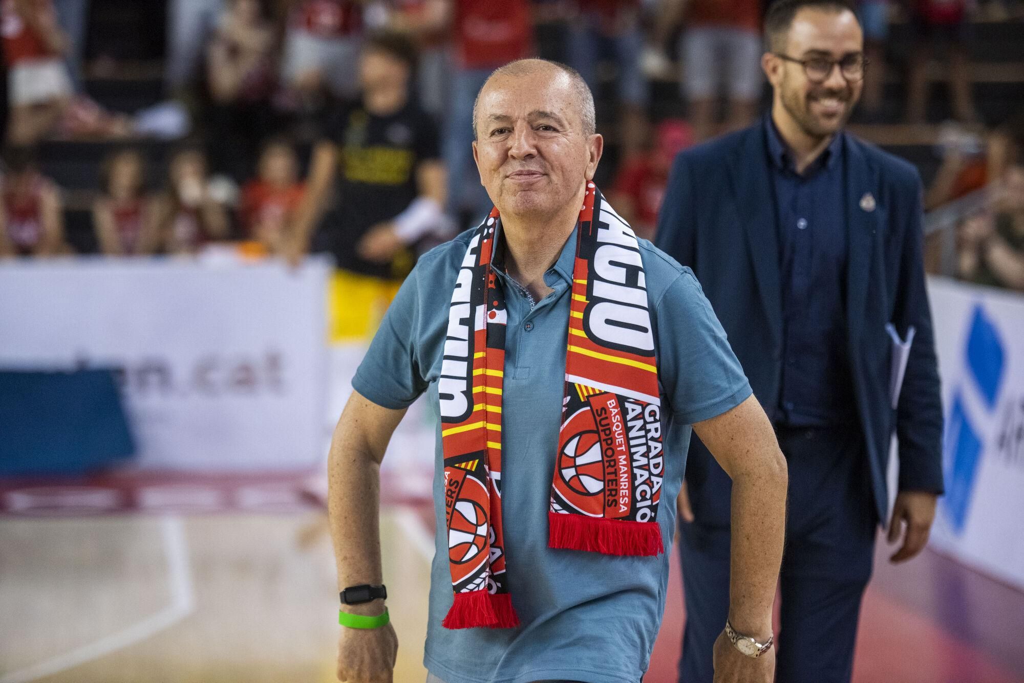 El Baxi homenatja Xavier Prunés per 37 anys de cròniques i seguiment