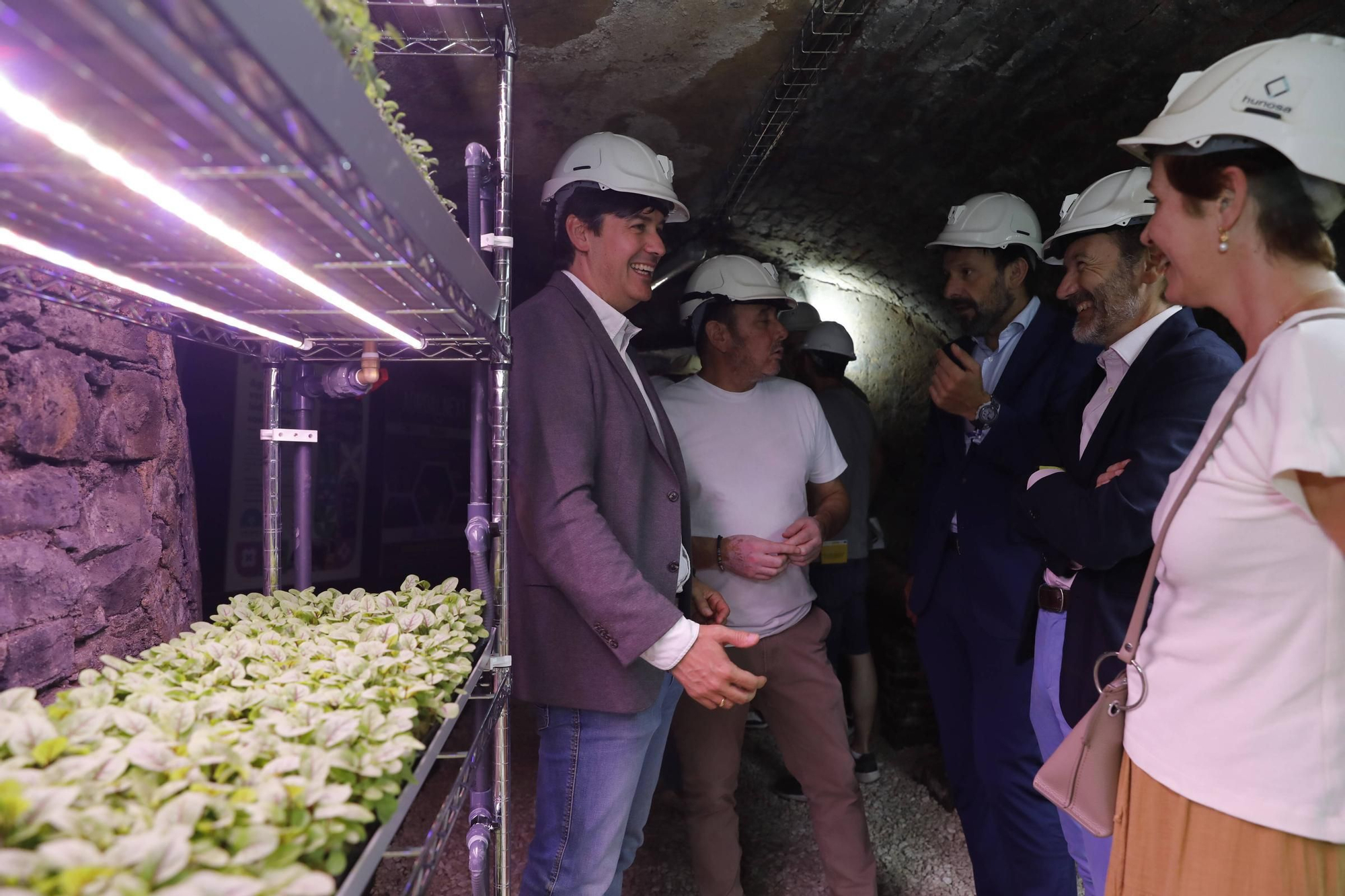 De Laviana a la Luna: así son los experimentos con cultivos subterráneos que se hacen en Carrio
