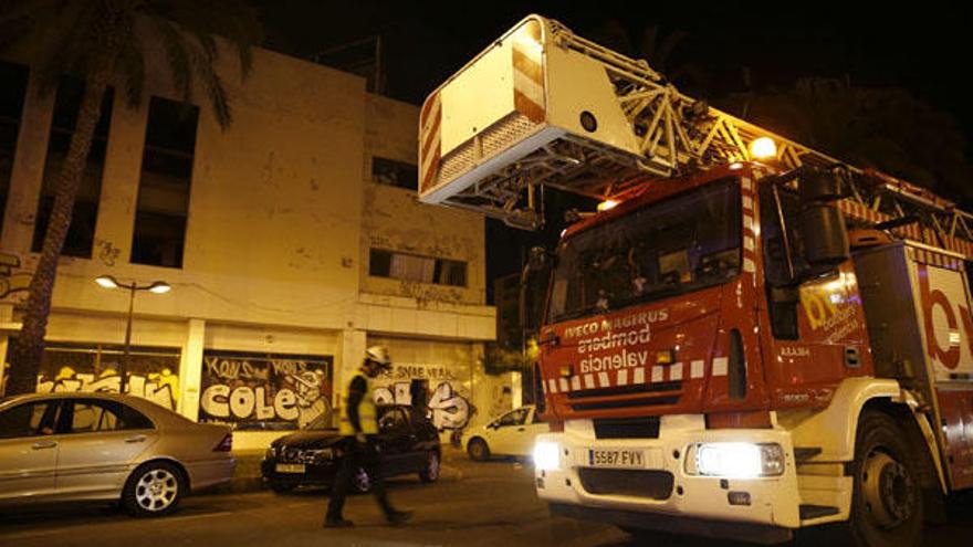 Imagen de la nave industrial donde se produjo el incendio.