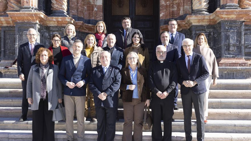 El Gobierno de la Región y el Ayuntamiento reclaman Incentivos Fiscales para el ‘Camino de la Cruz de Caravaca’