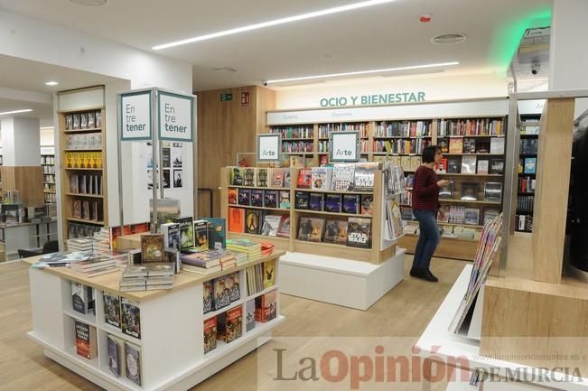 Apertura de Casa del Libro en Murcia