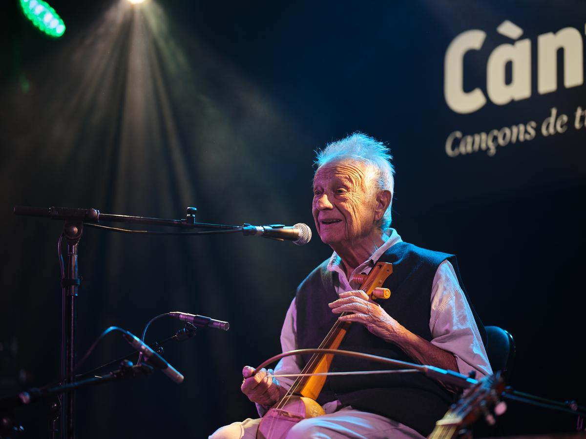 Artur Blasco, actuant l'any passat al festival Càntut.