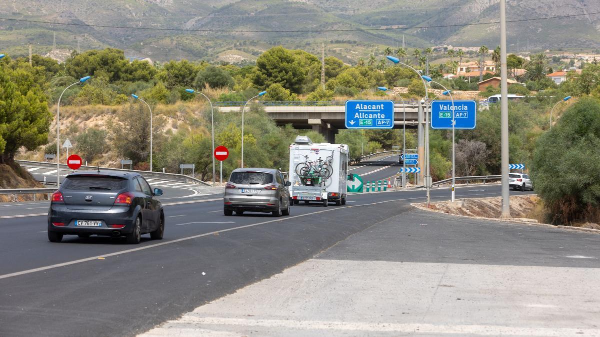 Empiezan los trámites para cobrar peaje en todas las autovías a partir de 2024.