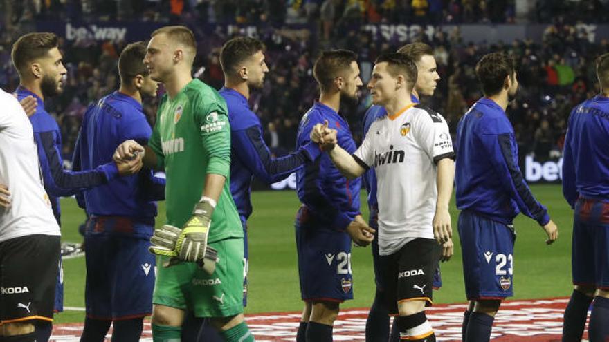 El reparto de la TV: El Valencia gana 4,4 millones más que el Villarreal y 29,2 que el Levante