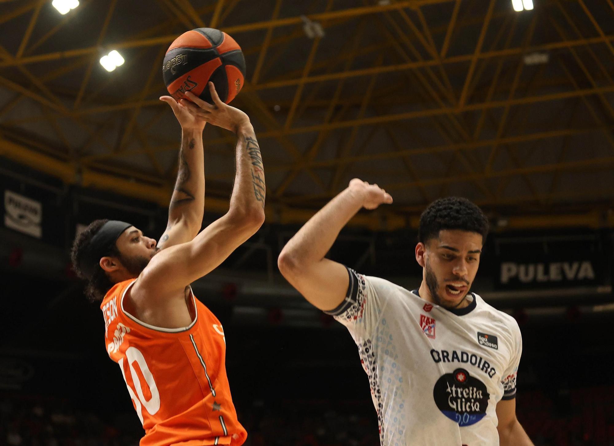 Las imágenes del Valencia Basket vs Monbus Obradoiro