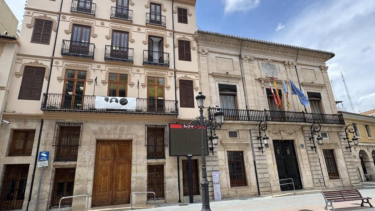 Fachada del Ayuntamiento de Sueca en una imagen de archivo.