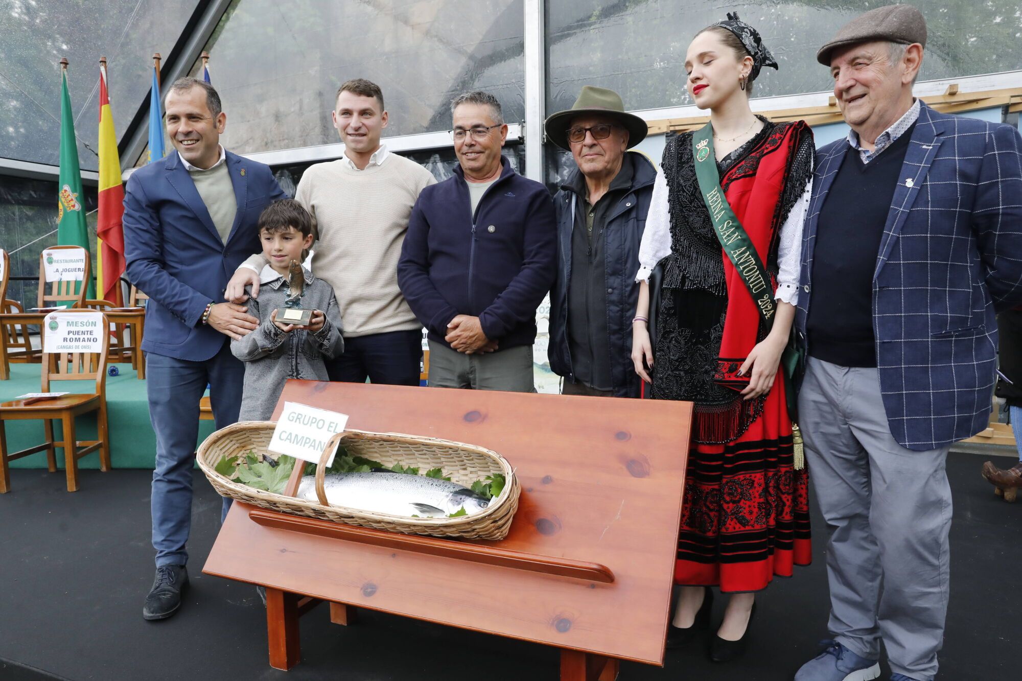 EN IMÁGENES: Así fue la subasta del campanu del Sella en Cangas de Onís