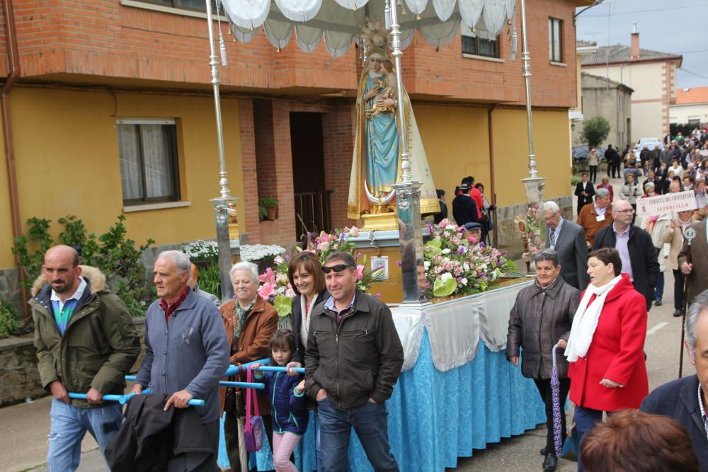 Romería de la Virgen de la Soledad en Trabazos