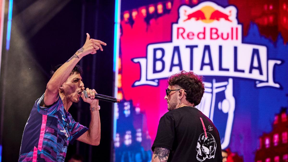 Tirpa y Blon durante la Final Nacional de Red Bull Batalla 2022