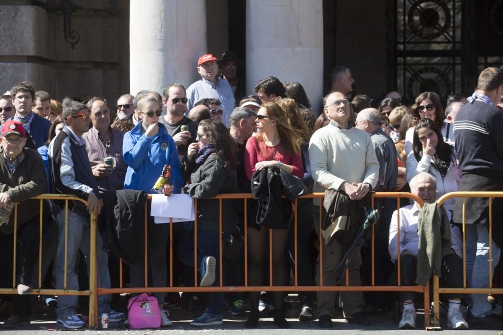 Búscate en la mascletà del 11 de marzo