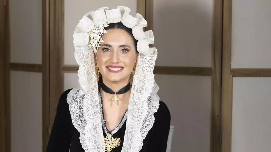 Marina Herrero Coloma, candidata de la hoguera Parque Plaza Galicia