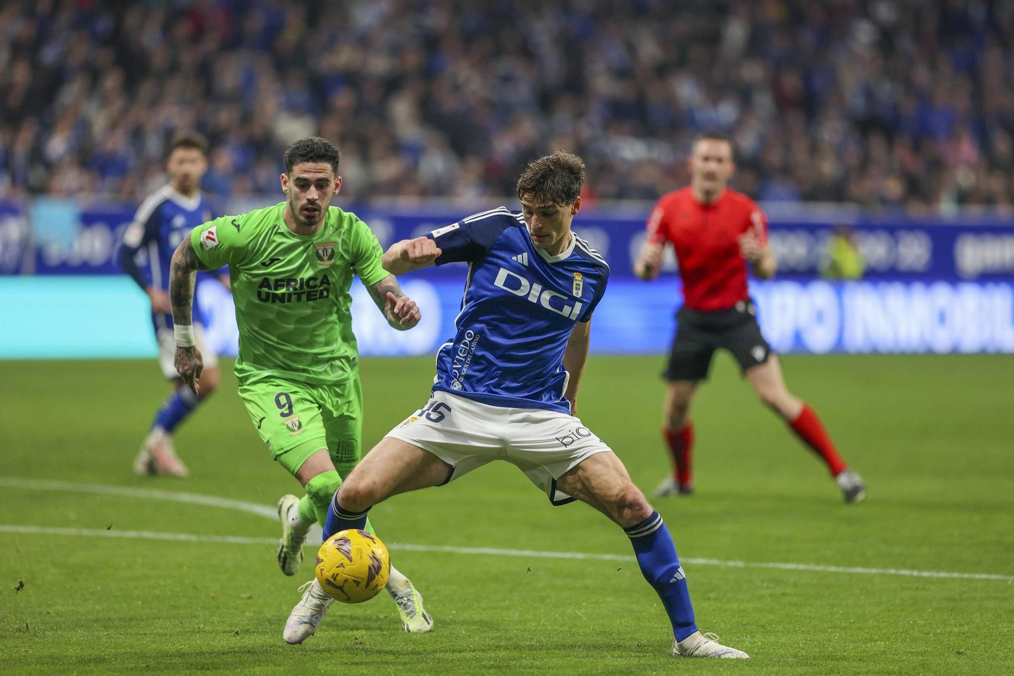 El partido entre el Real Oviedo y el Leganés, en imágenes