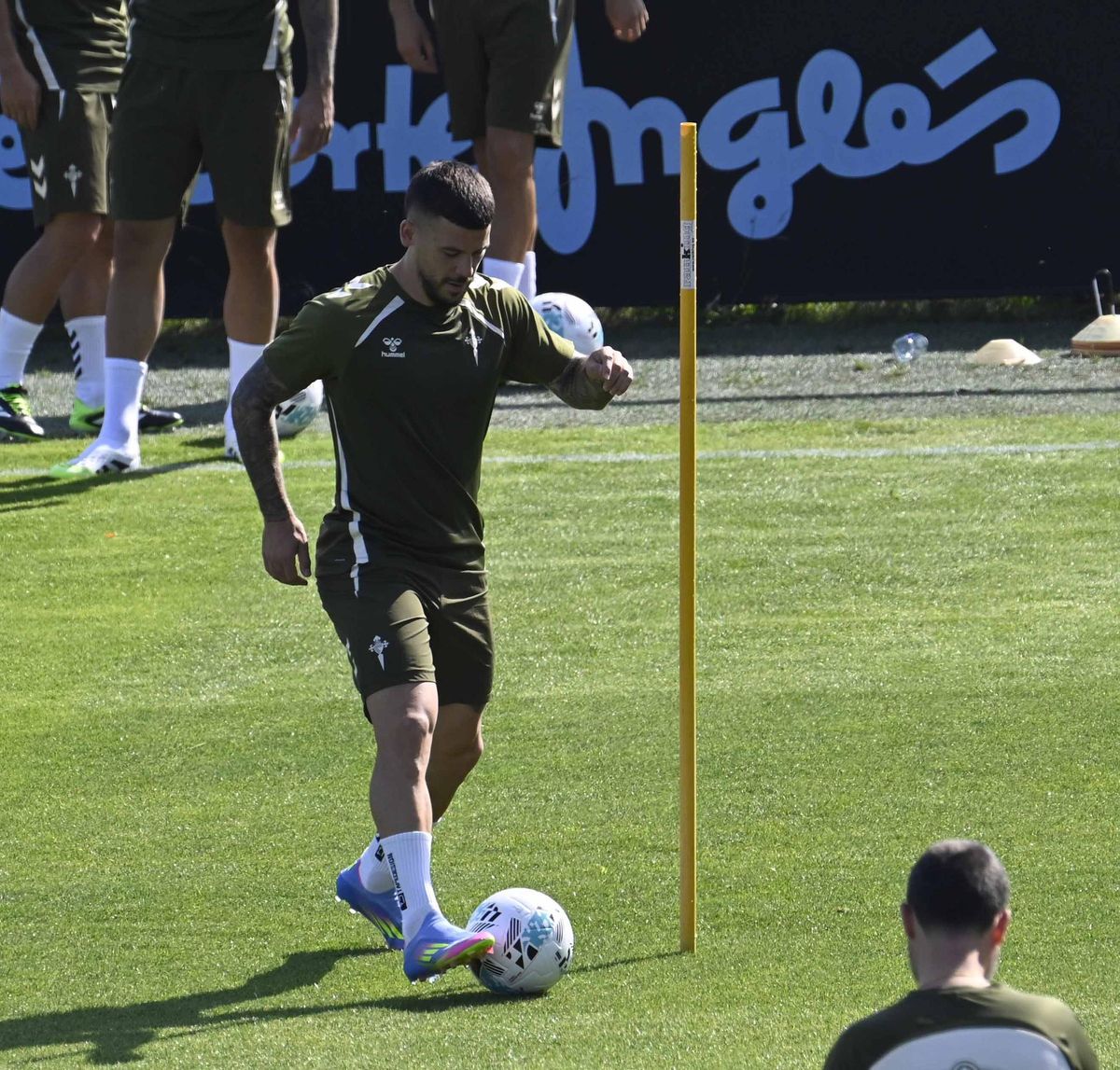Carles Pérez, en el entrenamiento de ayer.