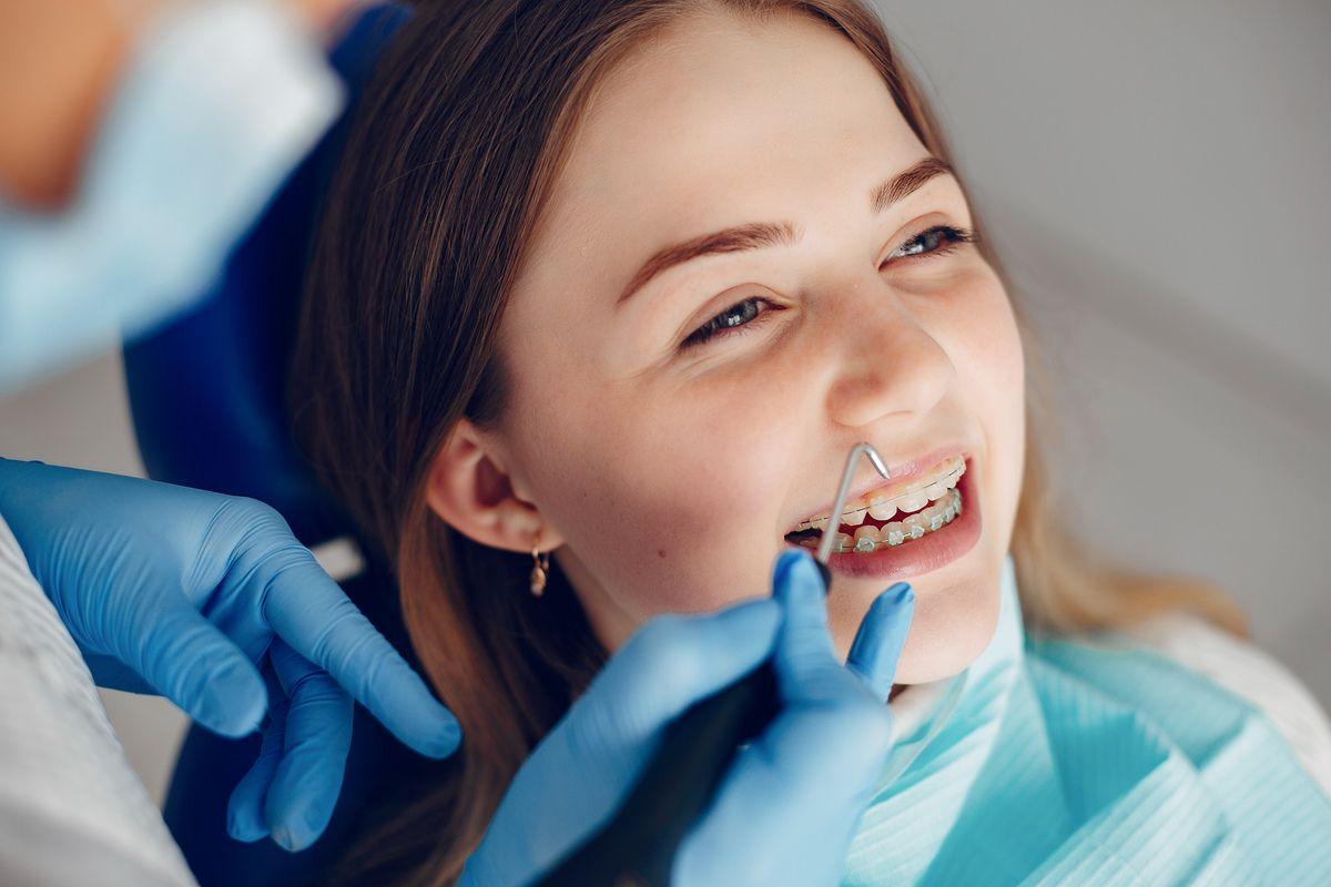 Onicofagia: ¿Por qué hay que acudir con más frecuencia al dentista?