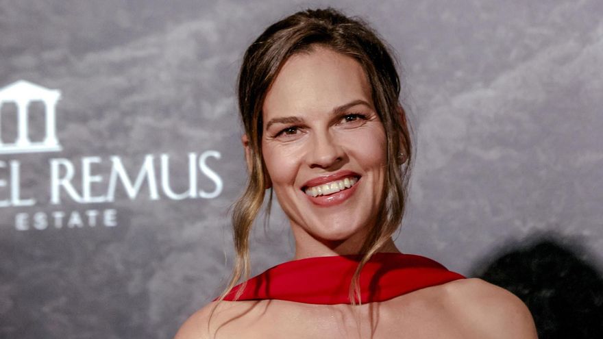 Warum US-Star Hilary Swank gerade auf Mallorca ist