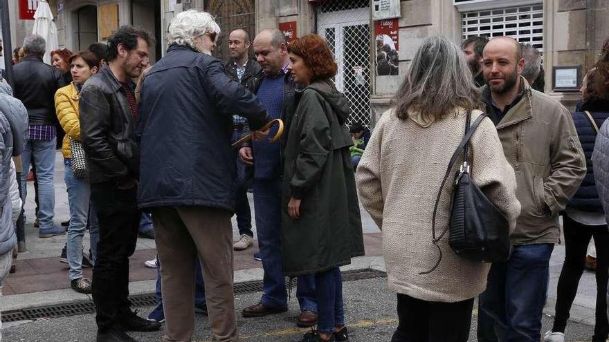 Villares, a la derecha, y Beiras con Alexandra Fernández en la protesta del 1 de mayo en Vigo.