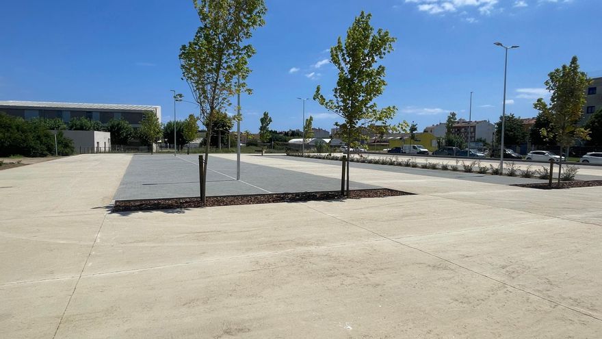 Sant Antoni estrena aparcament per a 89 vehicles i zona verda