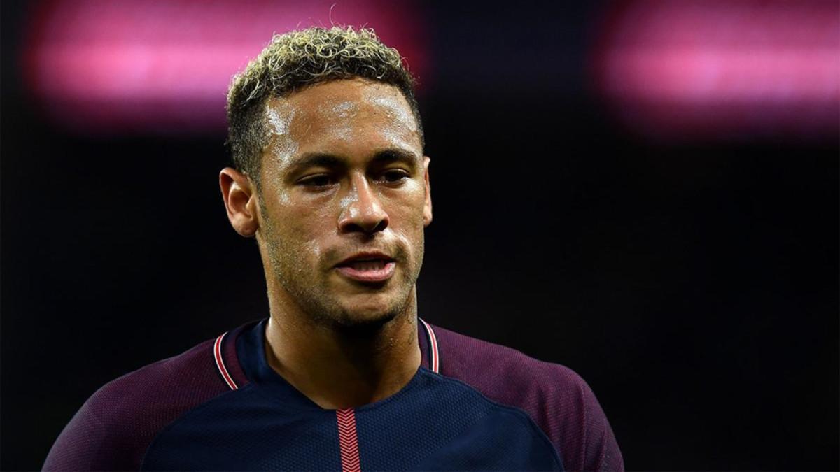 Neymar ha recibido varias críticas tras el duelo ante el Lyon