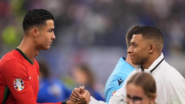 Cristiano Ronaldo y Kylian Mbappé.