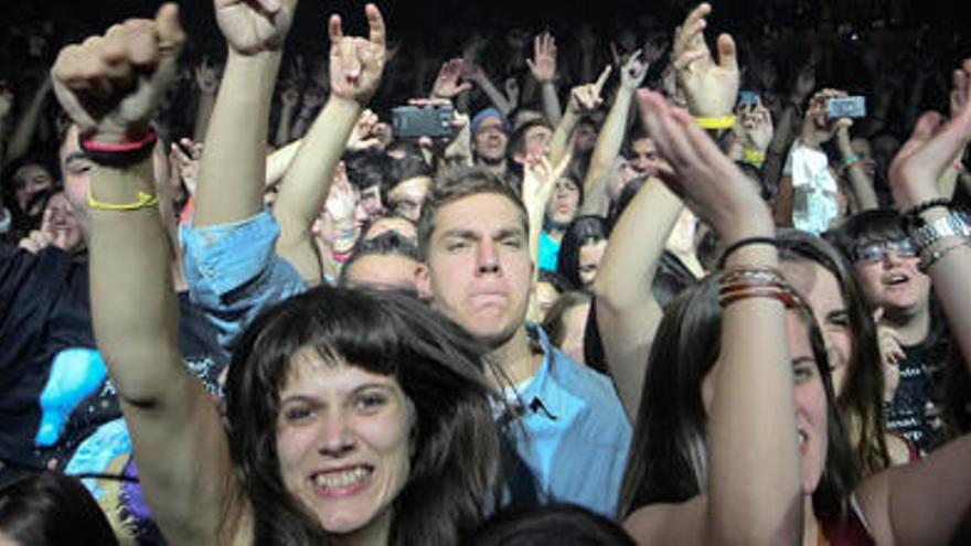 Público en una actuación de Extremoduro en el Coliseum en 2012.