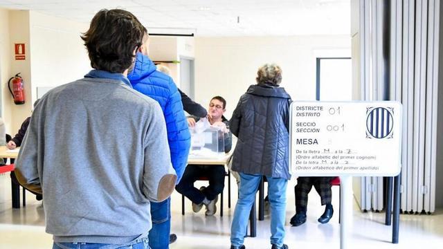 La jornada electoral ha transcorregut sense incidències a l'Alt Empordà.