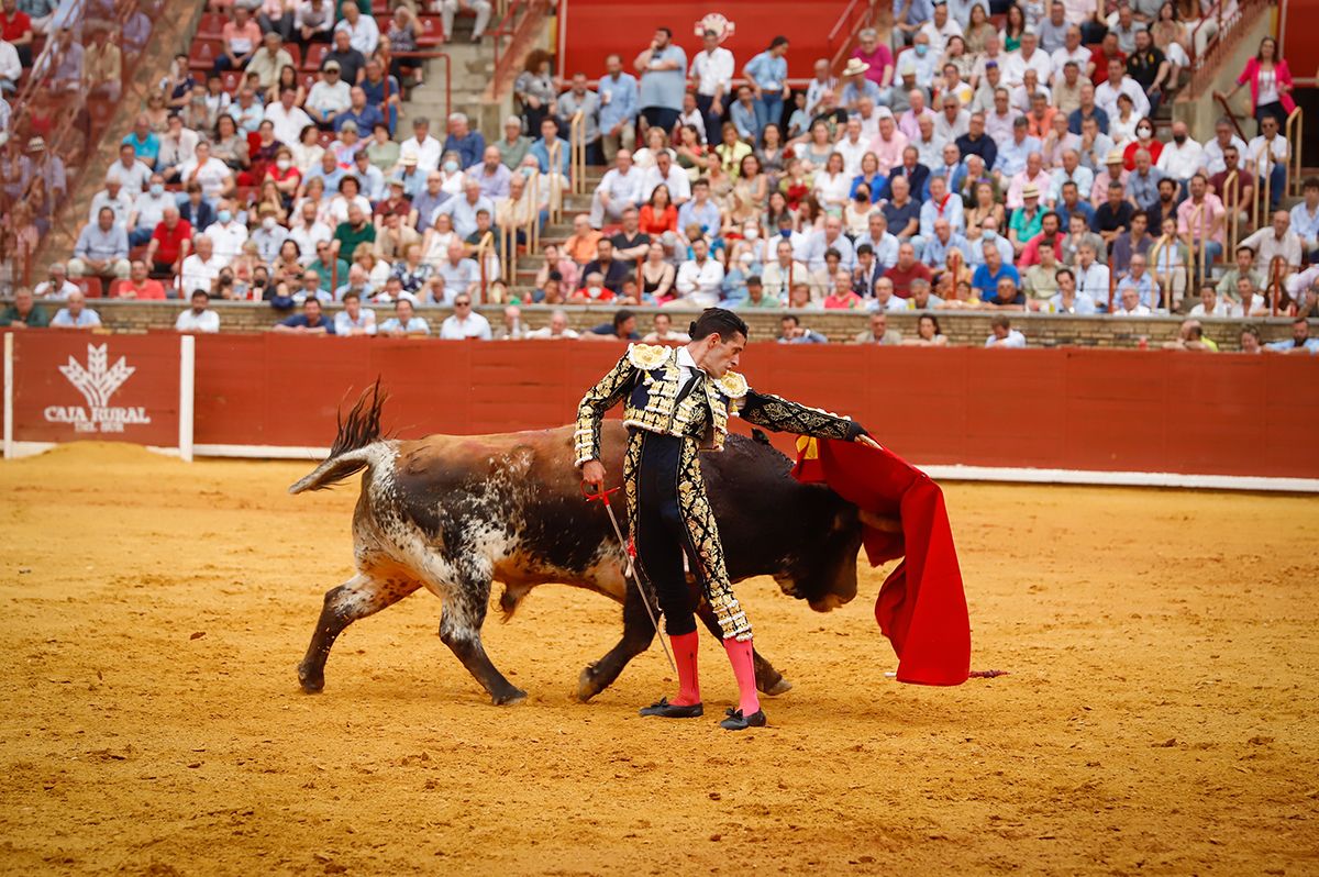 Lagartijo y Roca Rey triunfan en Los Califas