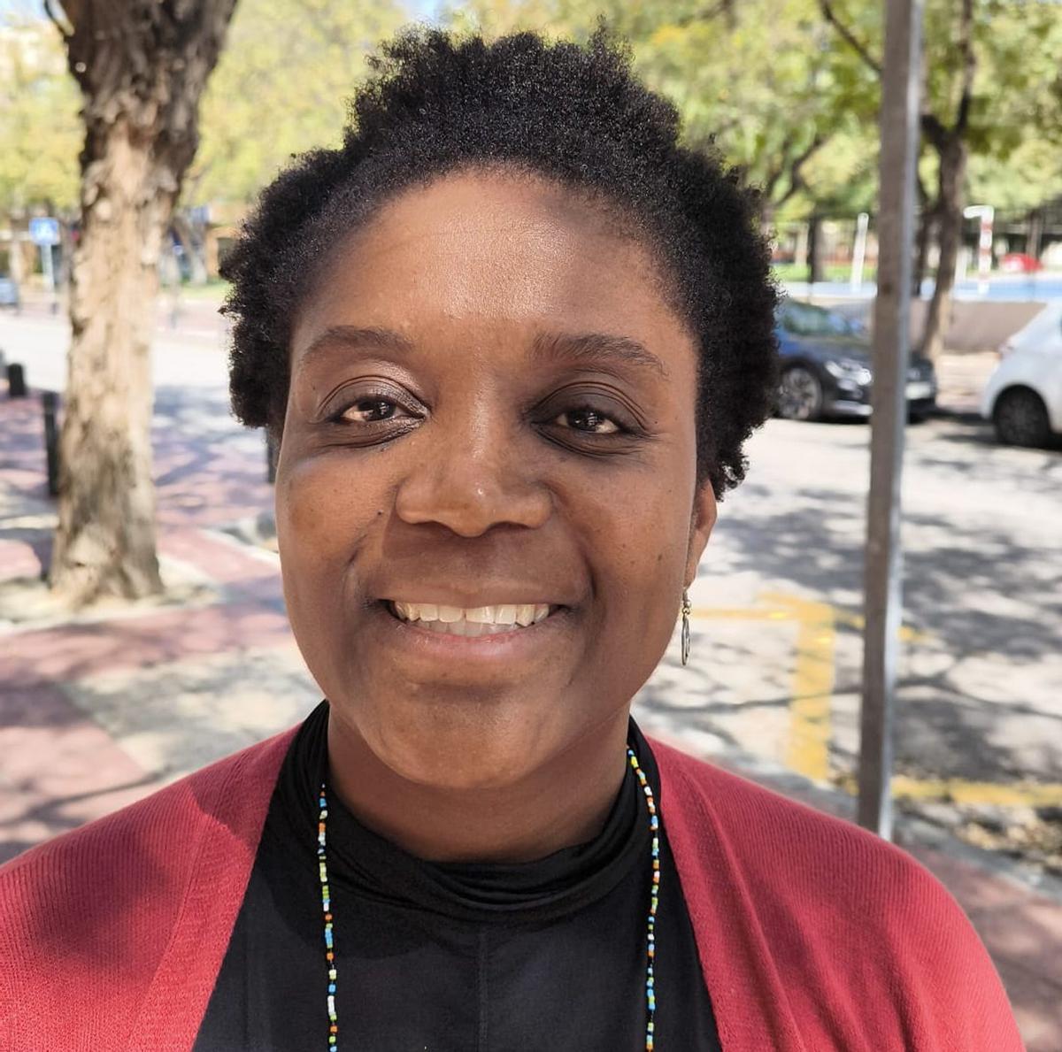 Elisa Ebesi Botau nació en Guinea Ecuatorial, pero ha pasado la mayor parte de su vida en Murcia. | L. O.